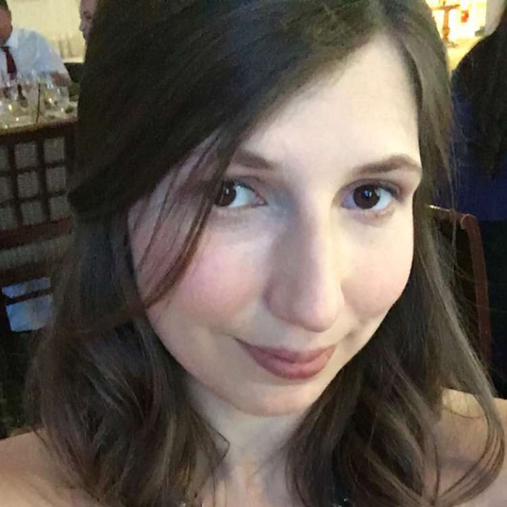 Meet your Posher, Eliza